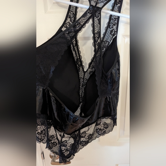 Pleather and Lace Shein Bodysuit - Picture 2 of 3
